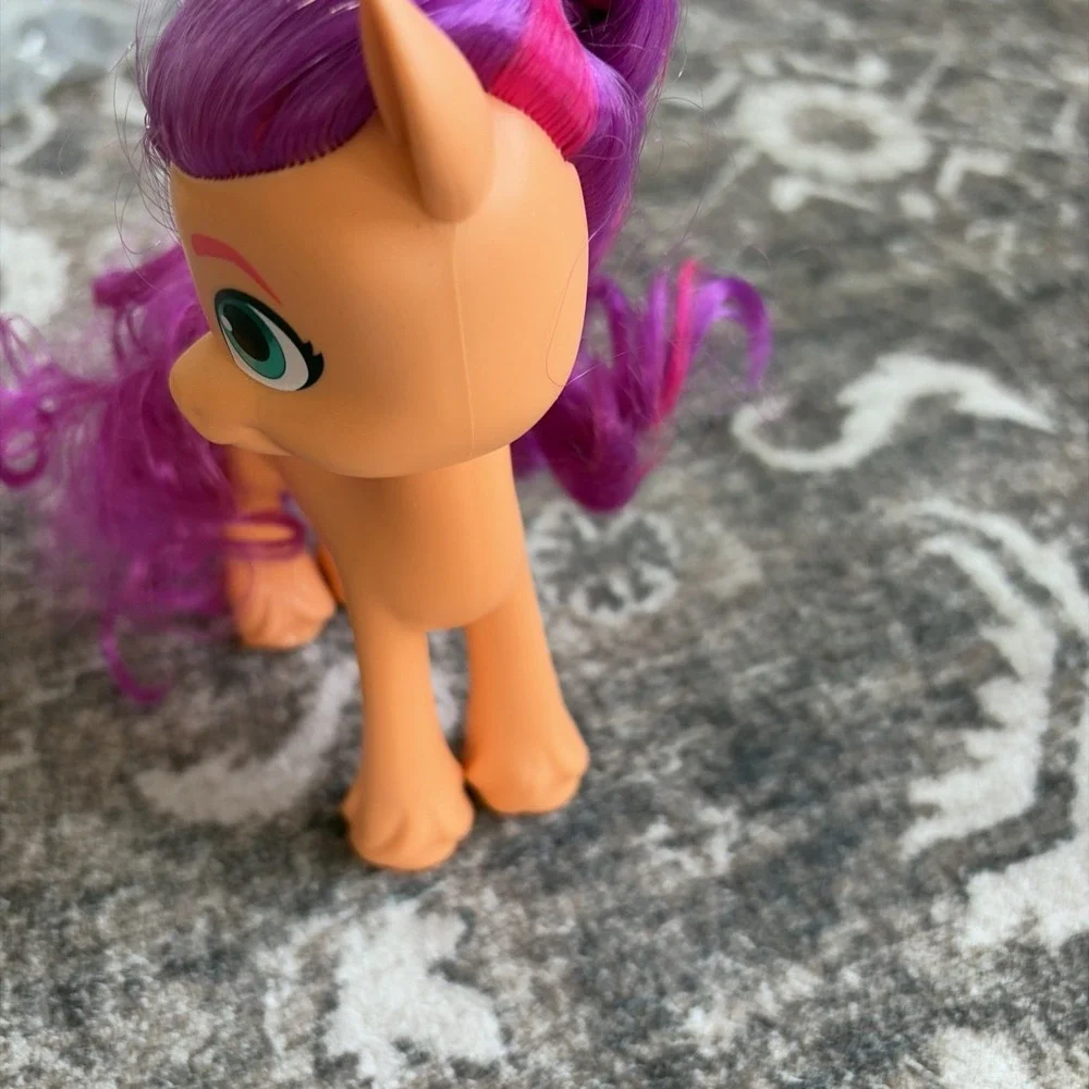 3 Little Pony PoniesShining Adventures Hitch Trailblazer Sunny Starscout  6
